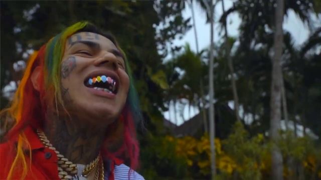 Что 6ixe9ine думает о LIL MORTY ? смотреть онлайн