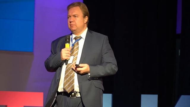 Алексей Старовик на Skills Talks 2019