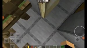 Работаю дежурным по переезду не запланированый поезд сошёл с рельс в МАЙНКРАФТЕ!!!