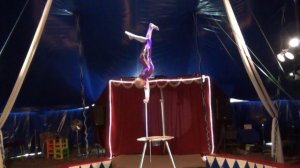 ЭКВИЛИБР НА ТРОСТЯХ