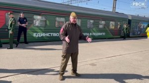 Пасхальное разворачивание знамени Победы в городе-герое Смоленске