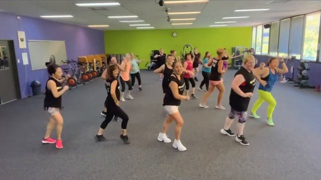 Despechá Zumba La Rosalia 😍 смотреть онлайн