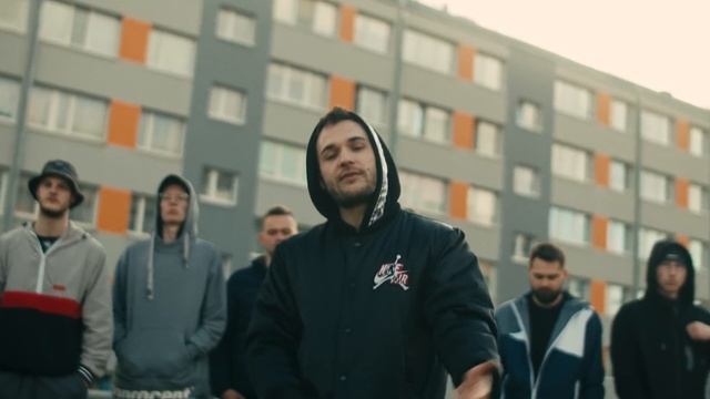 BeCeKa - Wiecznie Niewyspany ft. Filipek