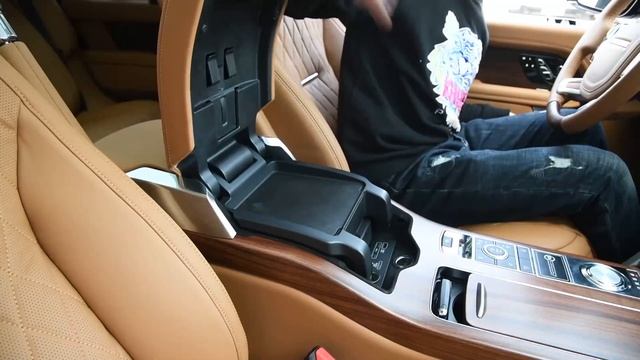 功能手册 2019款路虎揽胜Range Rover 5.0 V8 SC SVA巅峰创世加长版 смотреть онлайн