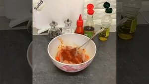 Невероятно вкусное и сочное блюдо с баклажанами и куриным филе.