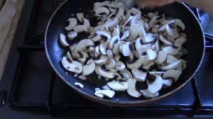 Голень куриная  Фаршированные куриные голени грибами