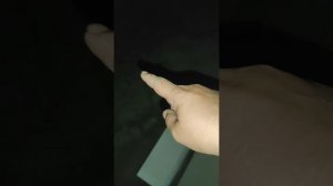 Выставляем угловые блоки первого ряда