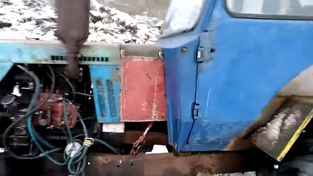 Первый выезд самодельного трактора т-25 спустя 10 лет простоя.