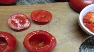 Помидоры фаршированные икрой минтая