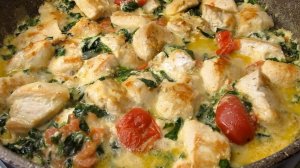 Сочнее курицы не бывает. А соус просто сказка.