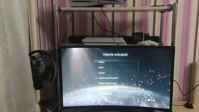 Распаковка PlayStation 5 | обзор | первый запуск PS5 смотреть онлайн