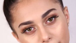 Alba  Colors   Green Charm  ЦВЕТНЫЕ ЛИНЗЫ  АЛЬБА