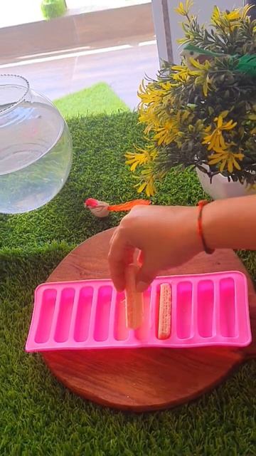 Hack to Make Pink kitkat🍫 at home🏠#shorts #chocolate