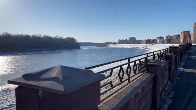Набережная реки Уфа, Сипайлово, прогулка морозным утром, март 2024 смотреть онлайн