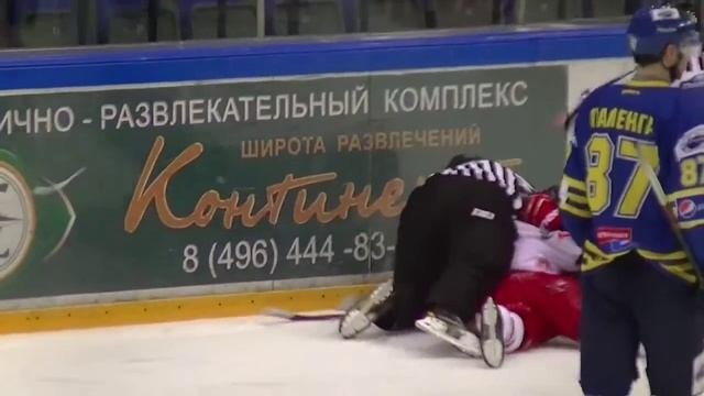 МХЛ Химик-Спартак 19.01.15. бой Егор Мозгалёв Vs Александр Пелевин