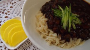 Традиционная корейская кухня: "чёрная" лапша или чаджанмён (짜장면)