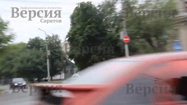 Кортеж губернатора проехал под "кирпич"