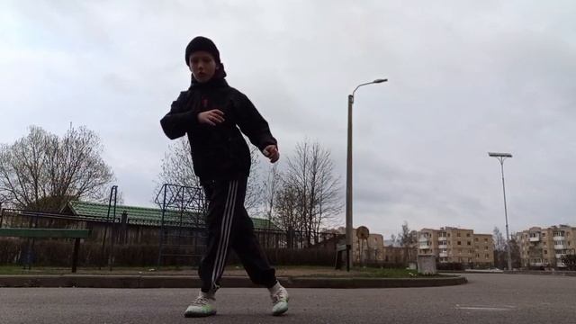 как обыграть защитника