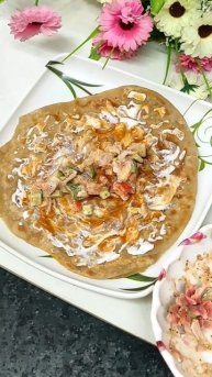 paratha frankie । #shorts #youtubeshorts #foodshorts #frankie #delicious #homemadefood #viral #yumm