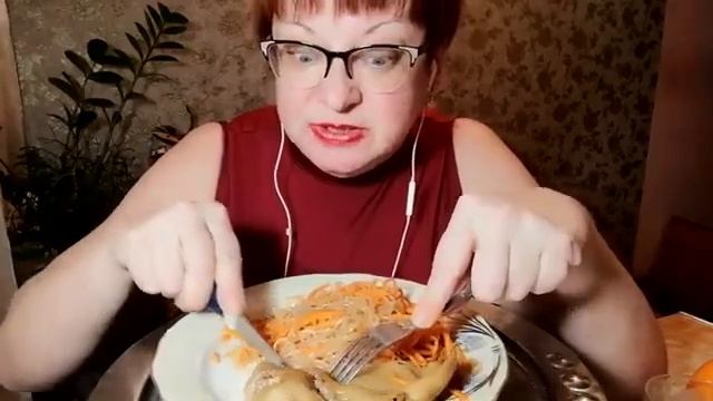 Вегетарианцы в шоке: Обжоры говорят «да» салату, который невозможно забыть! Мукбанг