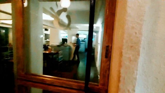 Ушли из ресторана не заплатив. 😝😱Какие подарки получает Сюзанна за посты в инстограмме. смотреть онлайн