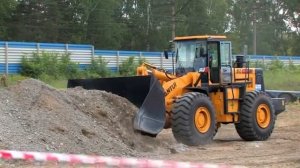 Презентация фронтальных погрузчиков SHANTUI от ЗАО "ГК АМПС"