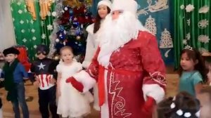 ДЕД МОРОЗ К НАМ ПРИШЕЛ           сл. и муз. Т. Бокач