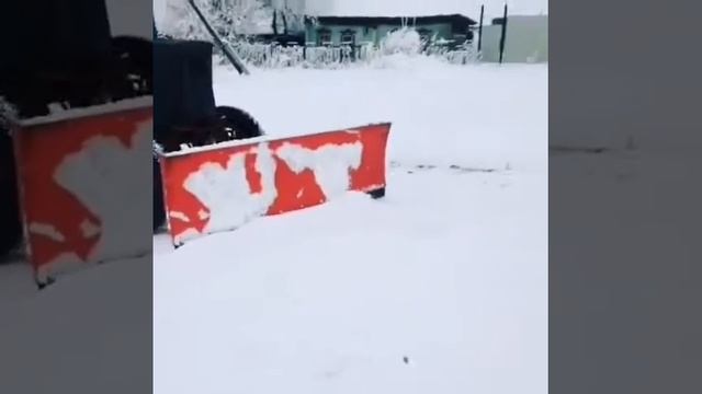 Поворотный отвал для трактора МТЗ смотреть онлайн