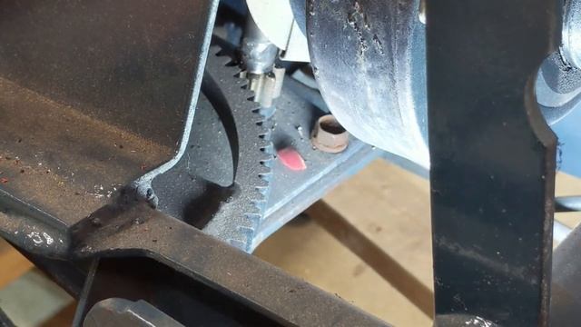 Wheels Steering and Body Install Kubota G4200 Garden Tractor Restoration Part 24 смотреть онлайн