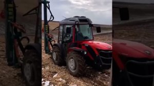 Вибро столбостав Colombardo и трактор Antonio Carraro TRX 9900