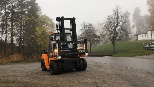 Köp Dieselmotordriven gaffeltruck Still R70-80 på Klaravik смотреть онлайн