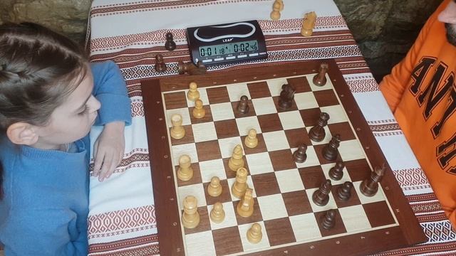 CFN light XVIII Pinkamena (1498) 1 : 0 A.Safonov (1138)