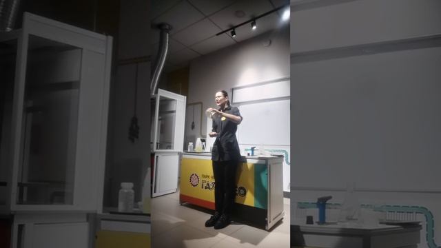 VID_20250318_120615.mp4