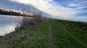 КАК ПОЙМАТЬ ЩУКУ на СПИННИНГ⚠️Весенний СПИННИНГ на неизвестной РЕКЕ✅Ловля ЩУКИ.Виброхвост против…