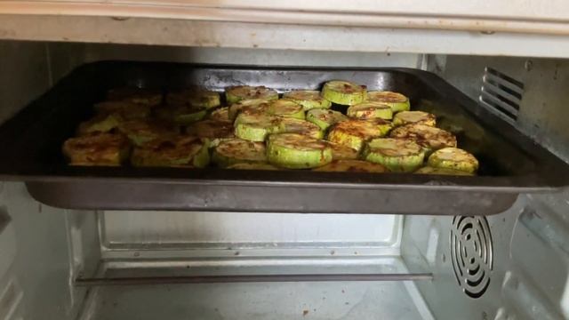 Кабачки в духовке как жареные, но полезнее смотреть онлайн