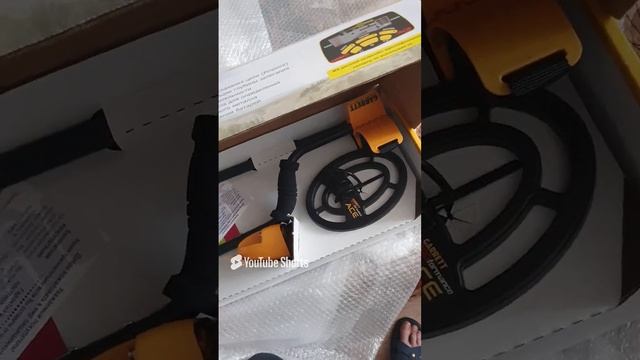 Купил металоискатель