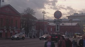 Около метро "Пушкинская" / Москва / видео 4К