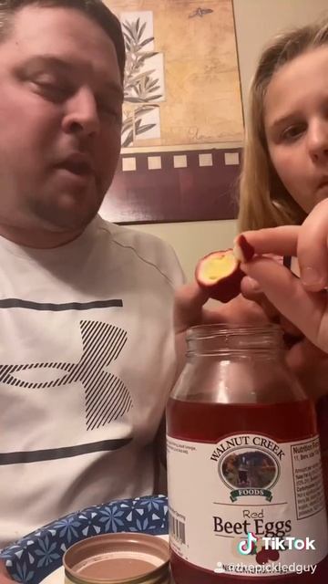 Pickled Red Beet Eggs смотреть онлайн