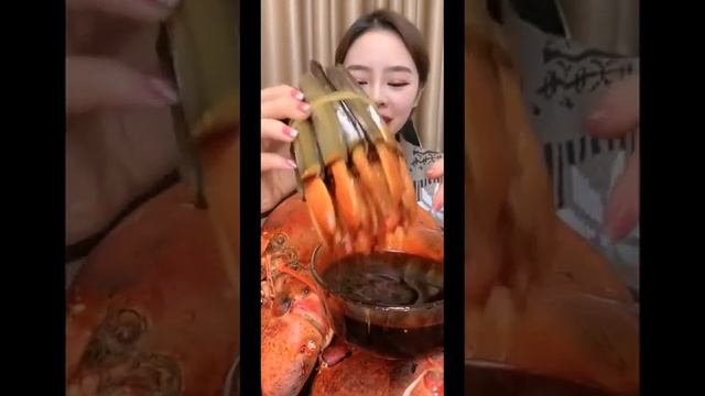 Pretty Lips Смешные звуки еды ASMR Слушайте внимательно! Ice ASMR Basil Seed Ice Mock #shorts #317 смотреть онлайн