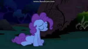 Пинки Пай песня о улыбках