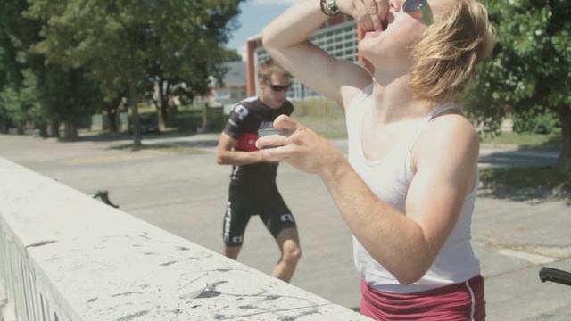 Triatlon pre všetkých 2013 - spot смотреть онлайн