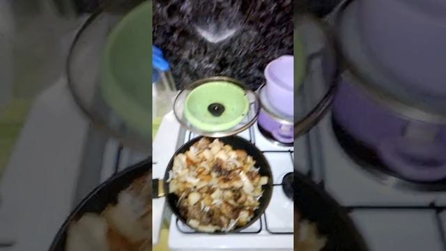 Очень вкусный жареный картофель !!! смотреть онлайн