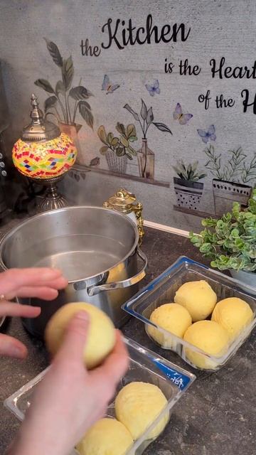 كرات البطاطا الألمانية اللذيذة Knödel