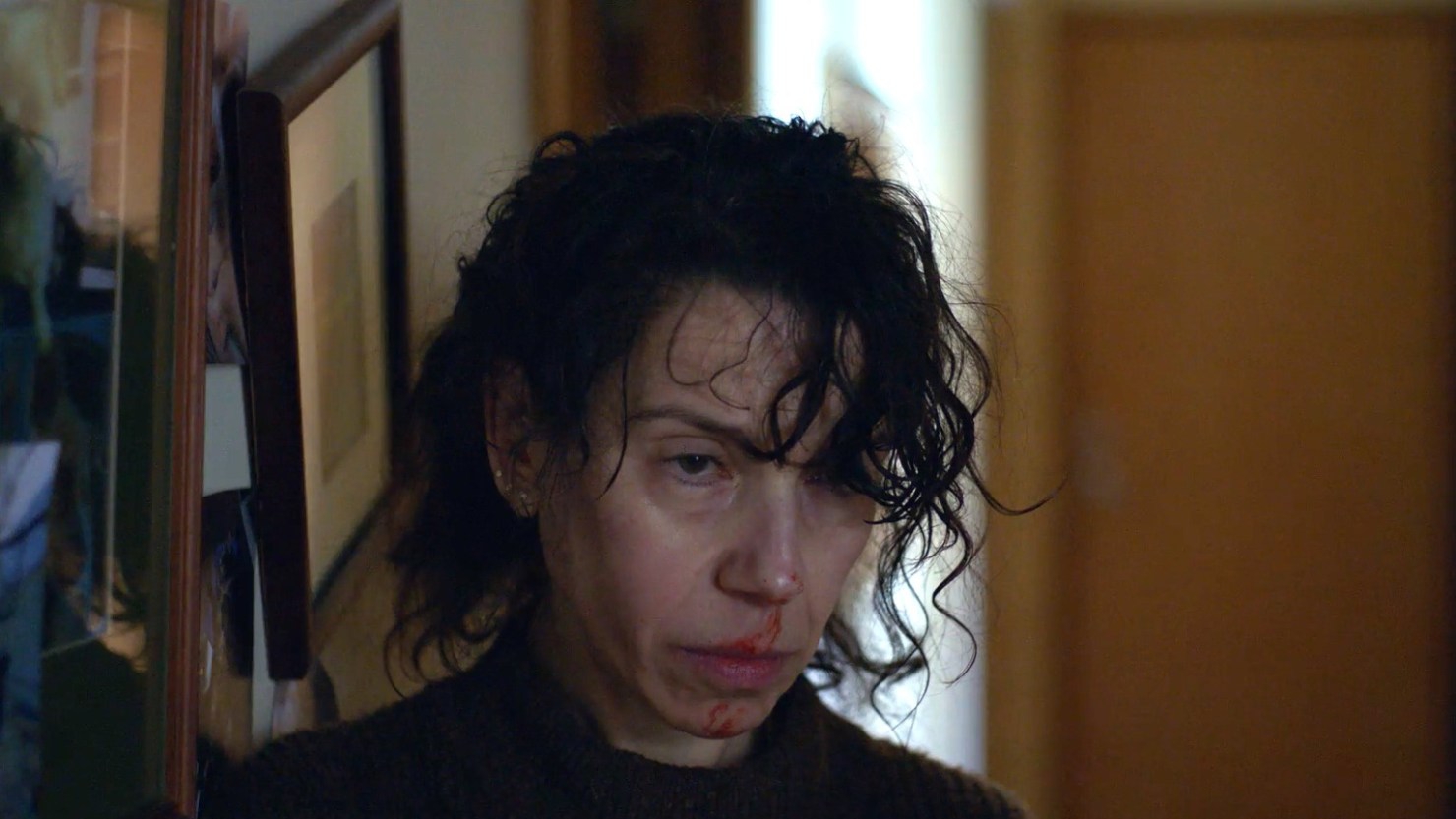 Трейлер ужастика "Верни её из мёртвых" смотреть онлайн