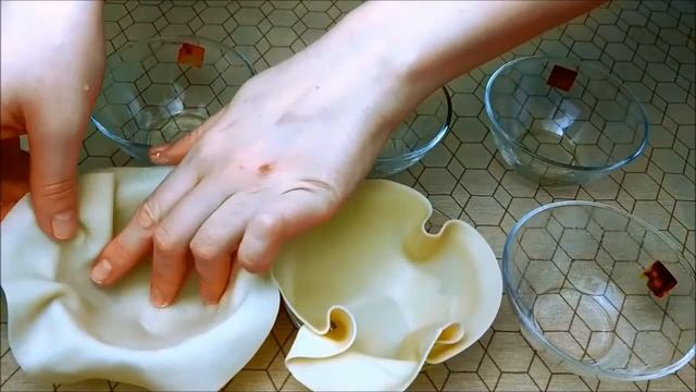 Сырные шарики с начинкой удивят всех своим вкусом смотреть онлайн