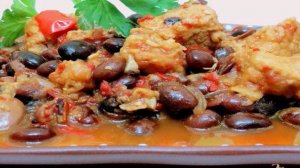 Фасоль со свининой