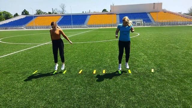 КОМПЛЕКС ВПРАВ З М'ЯЧЕМ ТА БЕЗ М'ЯЧА ⚽⚽⚽ПРАЦЮЄМО ВДОМА👌 смотреть онлайн