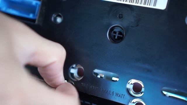 BMW Dim Dash LCD Backlight Repair смотреть онлайн