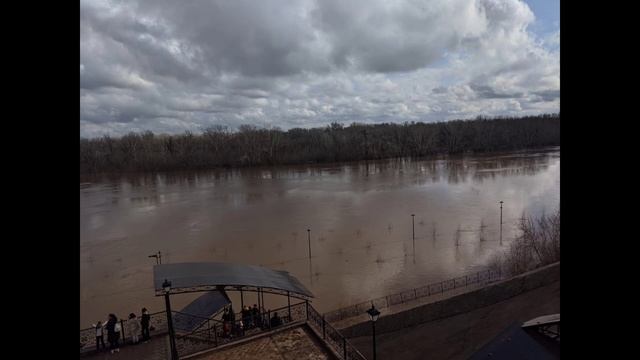 Разлив реки Урал в Оренбурге смотреть онлайн