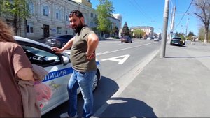 🔥НАРУШЕНИЕ ПРАВИЛ ПАРКОВКИ НА ТРОТУАРЕ У ЛИЦЕЯ №13 ПОСТАВИЛ БОРЗОТУ НА МЕСТО ЗА СЪЁМКУ.🔥